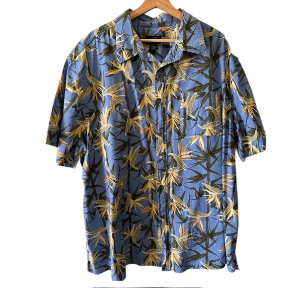 Harbor Bay Blue Bird of Paradise Tropical Print Men's Hawaiian Shirt - Picture 1 of 5